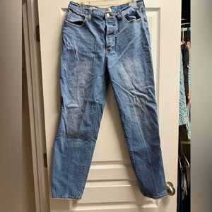 Distressed High Rise Women’s Universal Thread Denim 12R